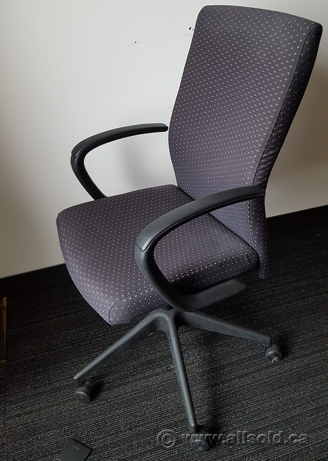 IKEA ARAS High Back Adjustable Meeting Chair with Fixed Arms Allsold